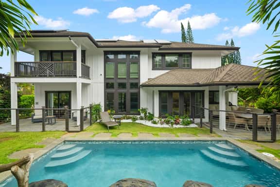 House with AC, Theater Room, Pool, Built in speakers - Image 1