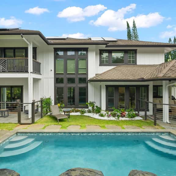 House with AC, Theater Room, Pool, Built in speakers - Image 1